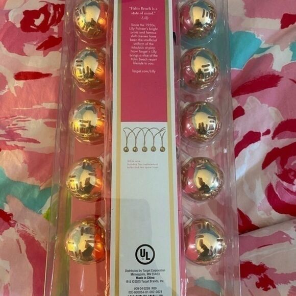 Lilly Pulitzer X Target indoor/outdoor lights - Picture 3 of 4